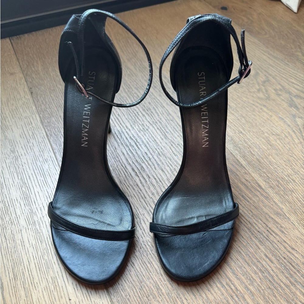 Stuart Weitzman 4” black heel sandals - sz 5.5